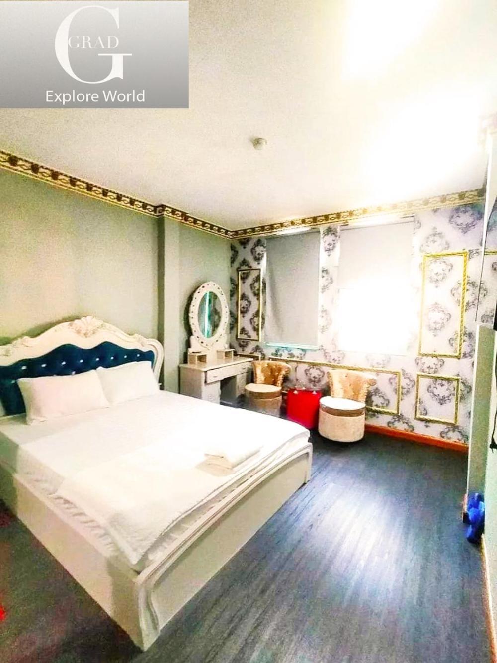 Hotel Grad Crowne - Bui Vien